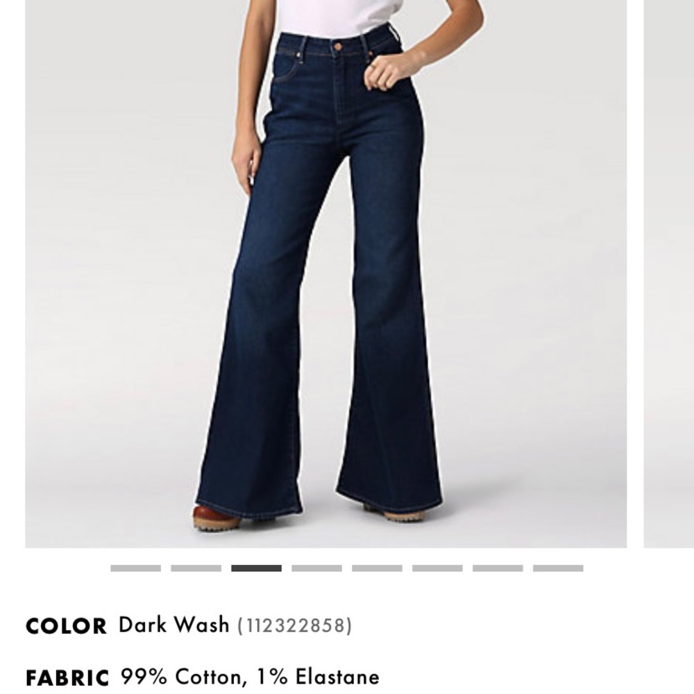 Wrangler High Waisted Flare Jeans Size 27x30